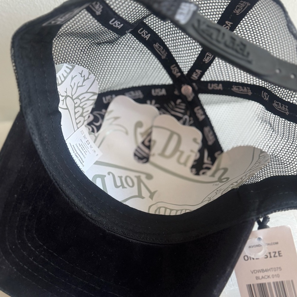 🖤 NWT Von Dutch Triple Black Velvet Trucker Hat - SnapBack - Picture 3 of 7